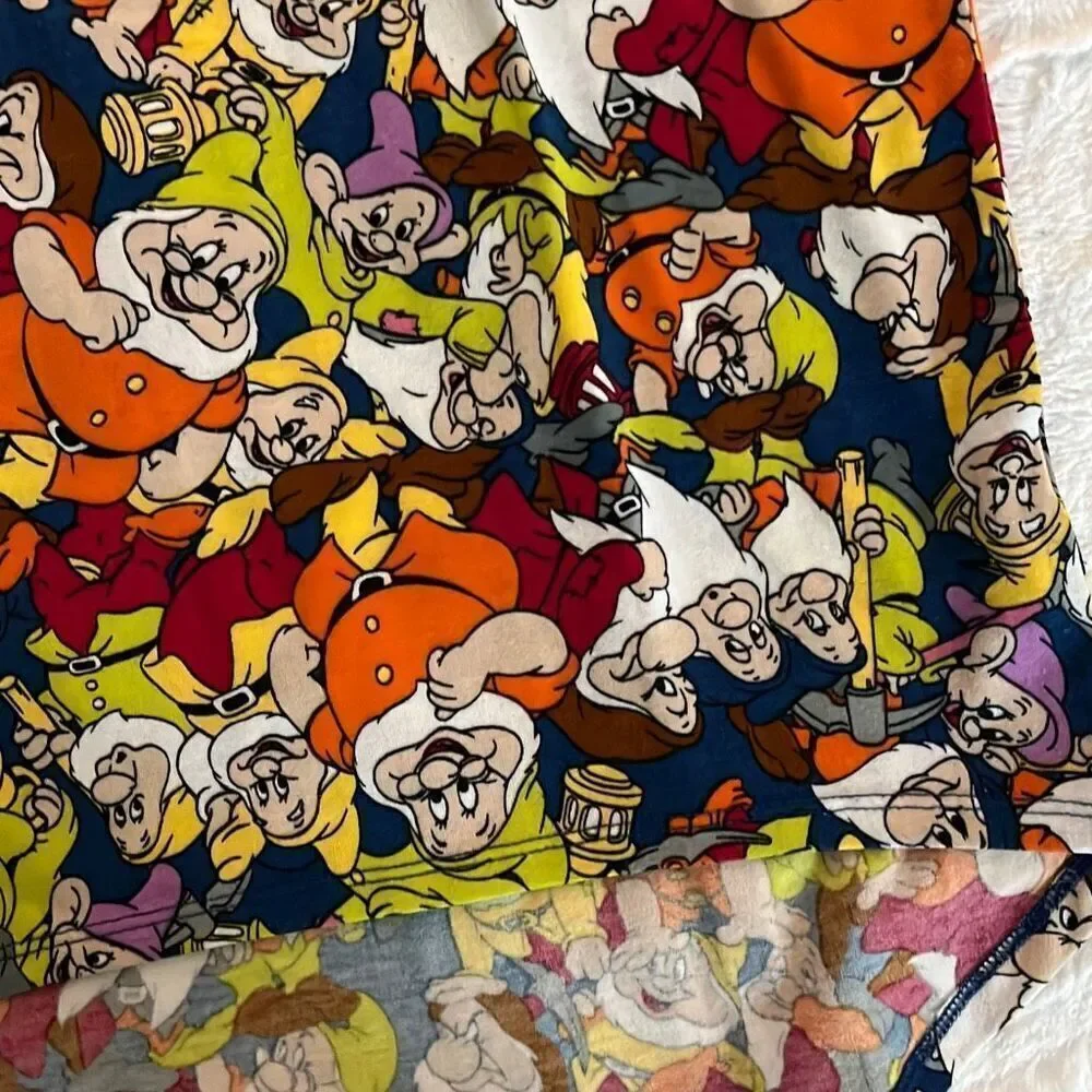 Lularoe Disney Snow White Shirt Size 8